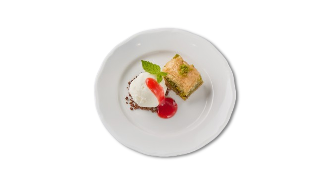 バクラヴァ＋100%ザクロジュース